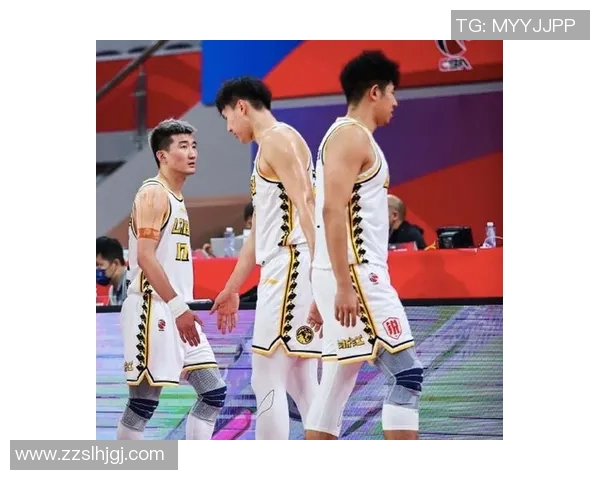 孙铭徽单节狂砍16分全场28分9助攻强势回应为自己正名 孙铭徽单节狂砍16分全场28分9助攻强势回应为自己正名