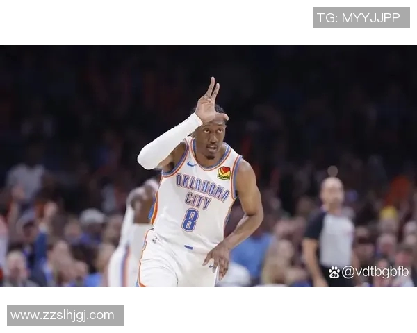 雷霆正式宣布与霍姆格伦续约新合同为期五年总值达25亿 雷霆正式宣布与霍姆格伦续约新合同为期五年总值达25亿